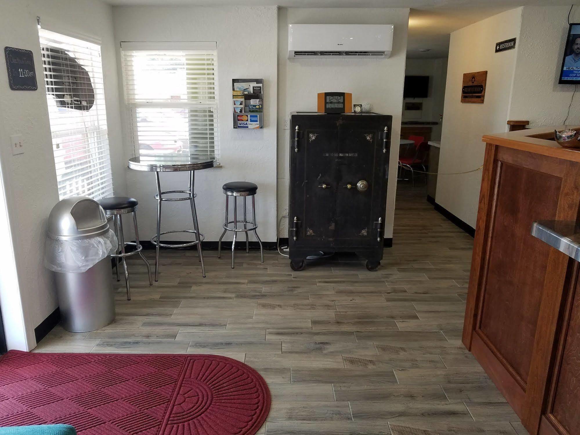 West Plains Motel Extérieur photo